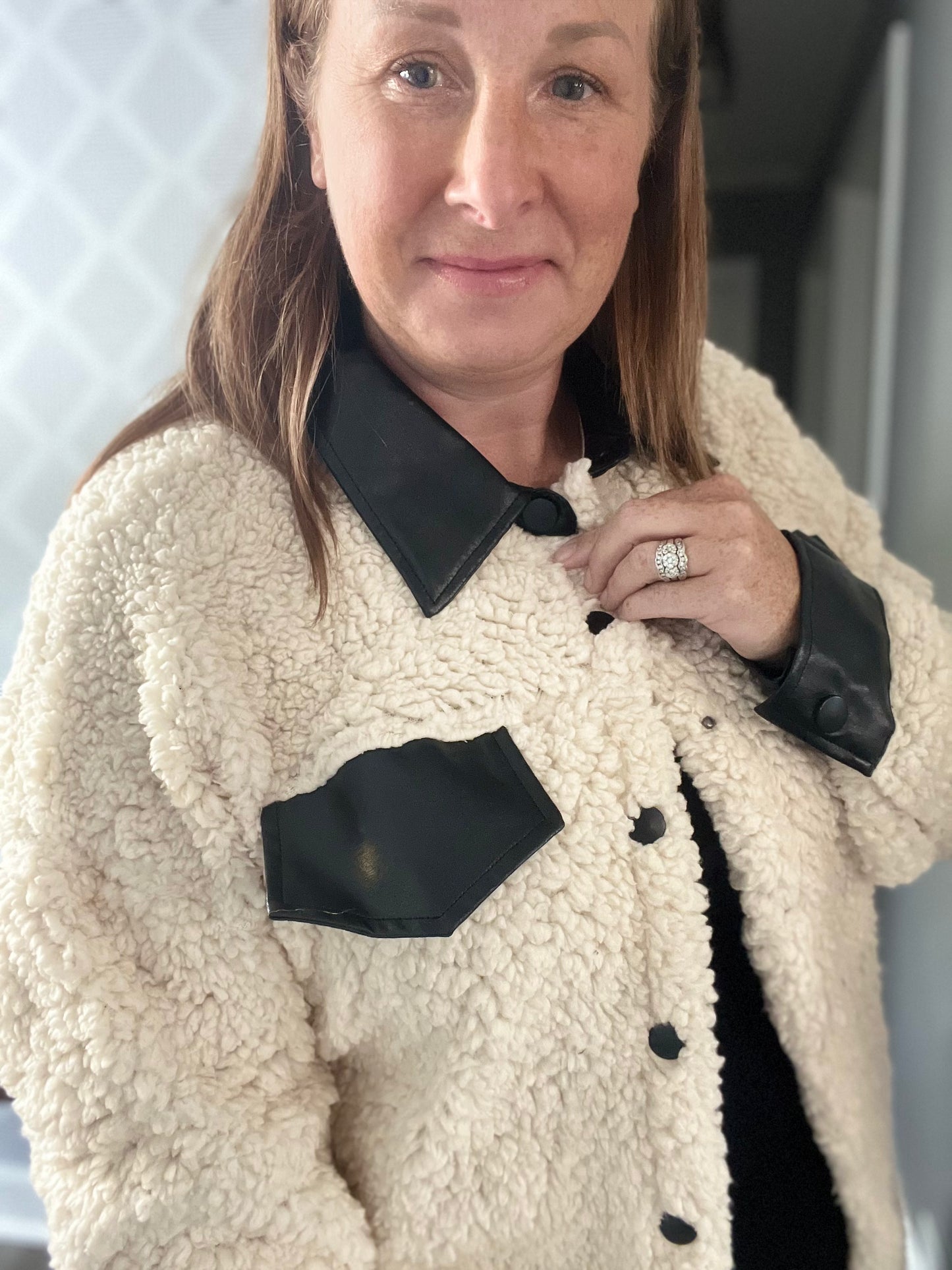 Snap Button Sherpa Fleece With Side Pockets