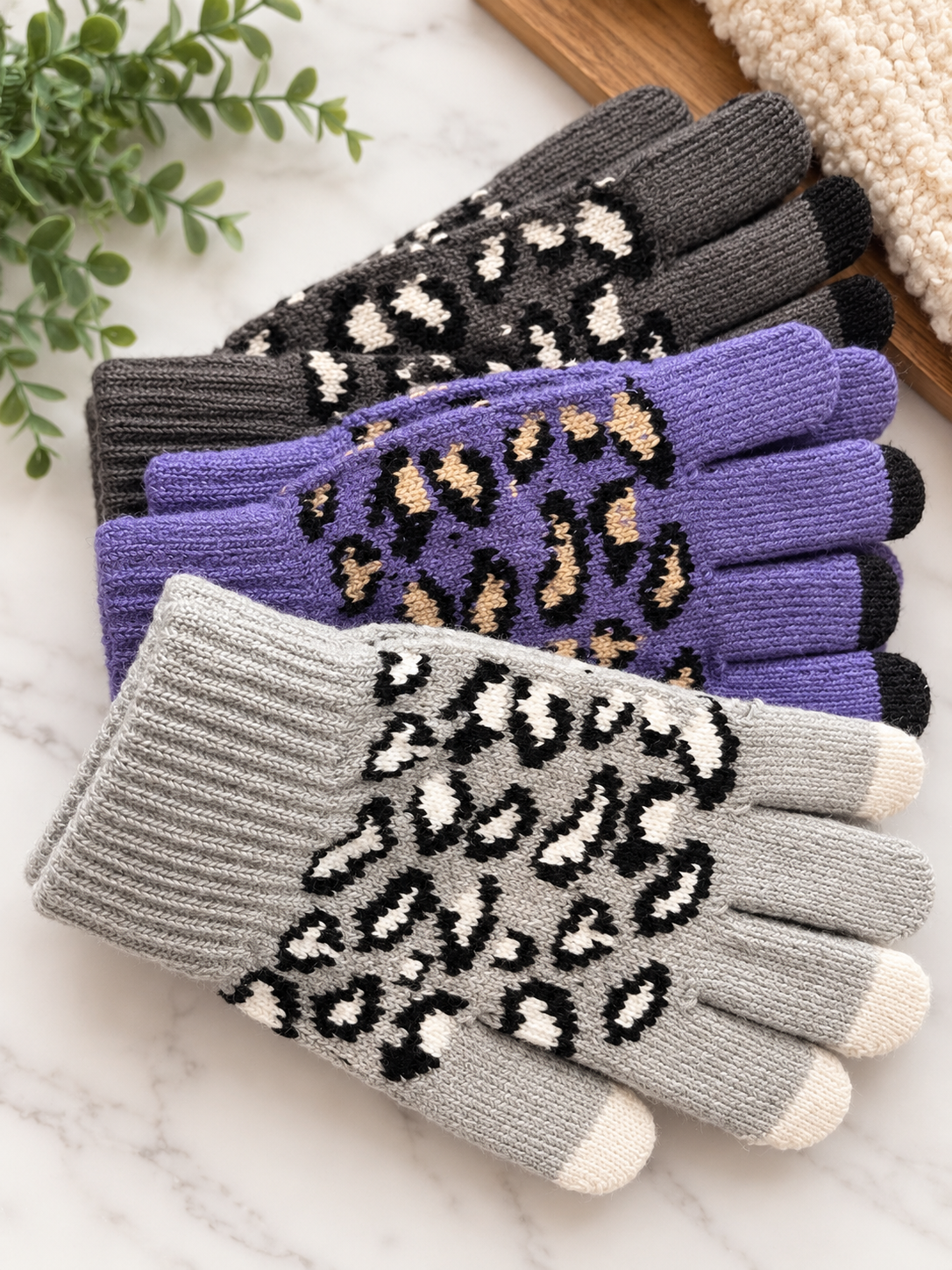 Cold Hands, Wild Heart Cashmere Gloves
