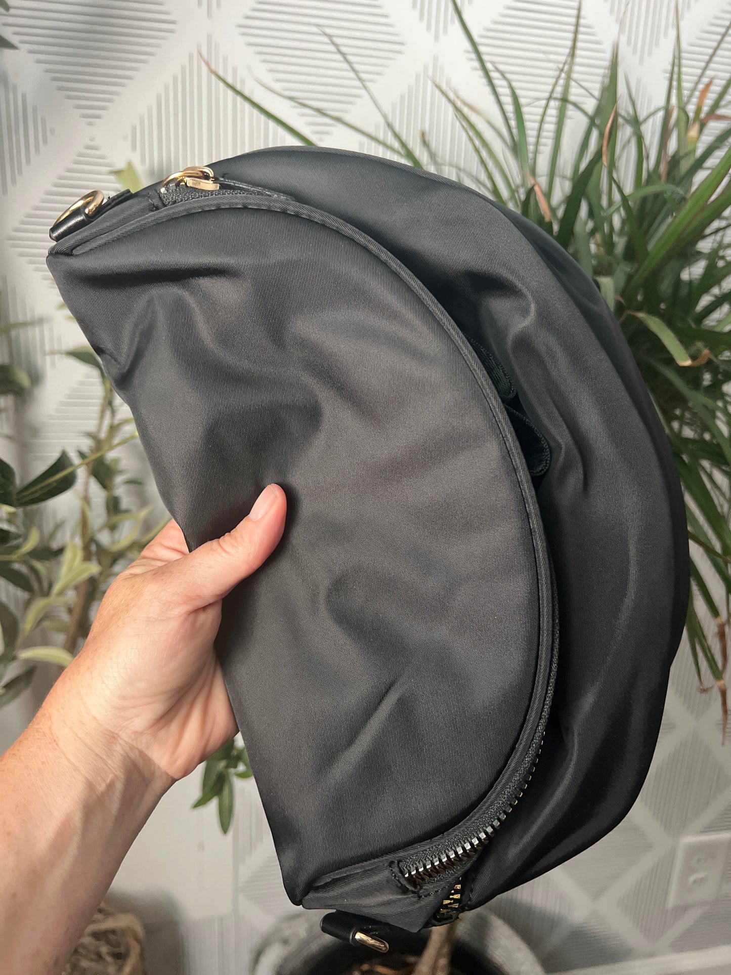 Carry Everything Large Checker Bum Bag 💚Mega Seller💚