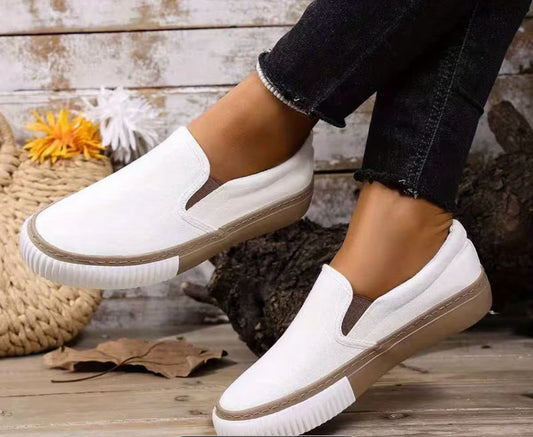 Just Side Right In Two Tone Sneakers