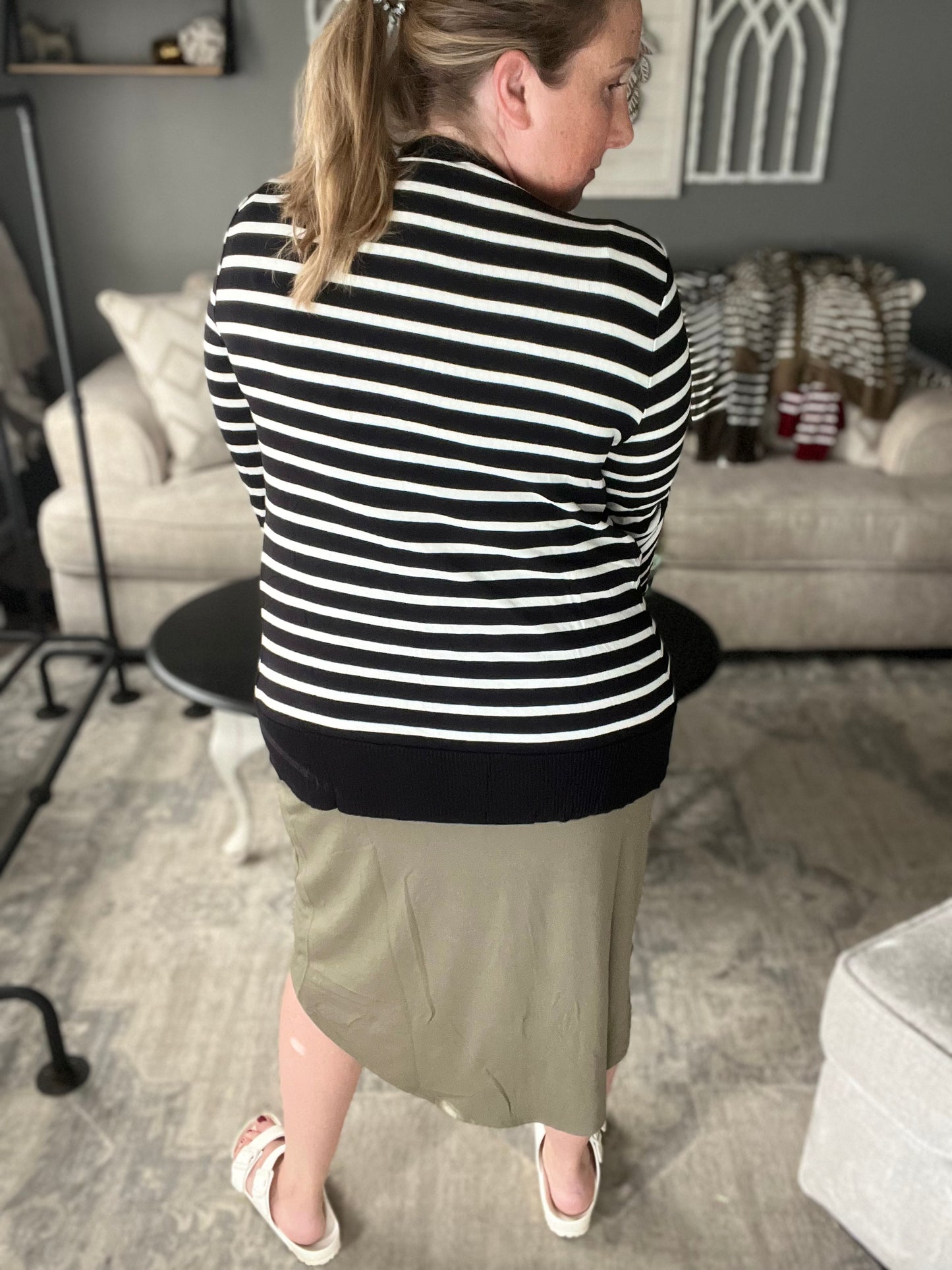 Tulip Hem Skirt With Side Pockets