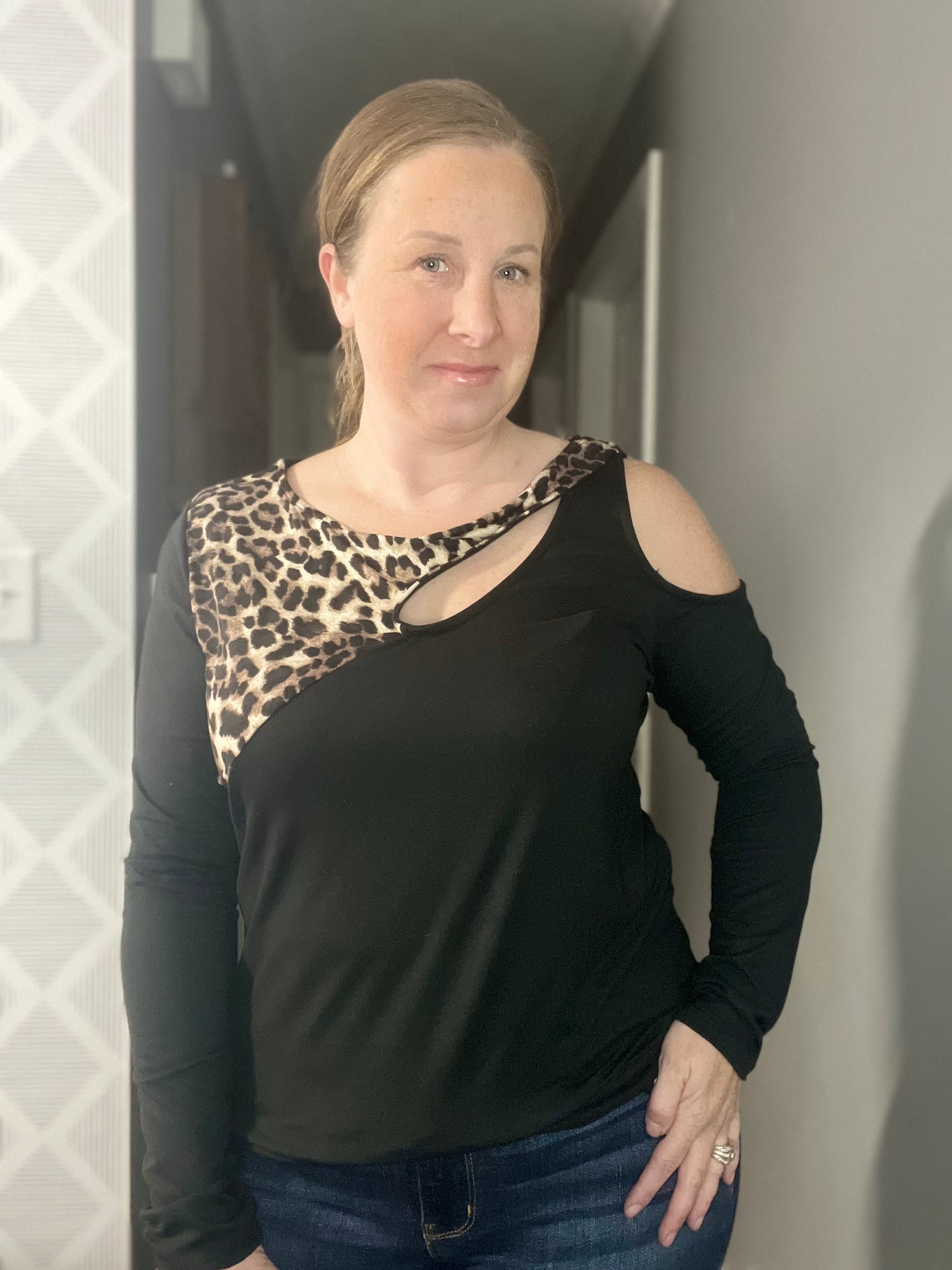 Plus Criss Cross Cut Out Shoulder Top – Krickette & Lime Boutique