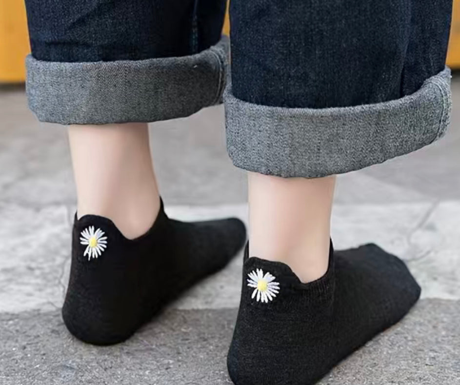 Daisy No-show Socks FINAL SALE