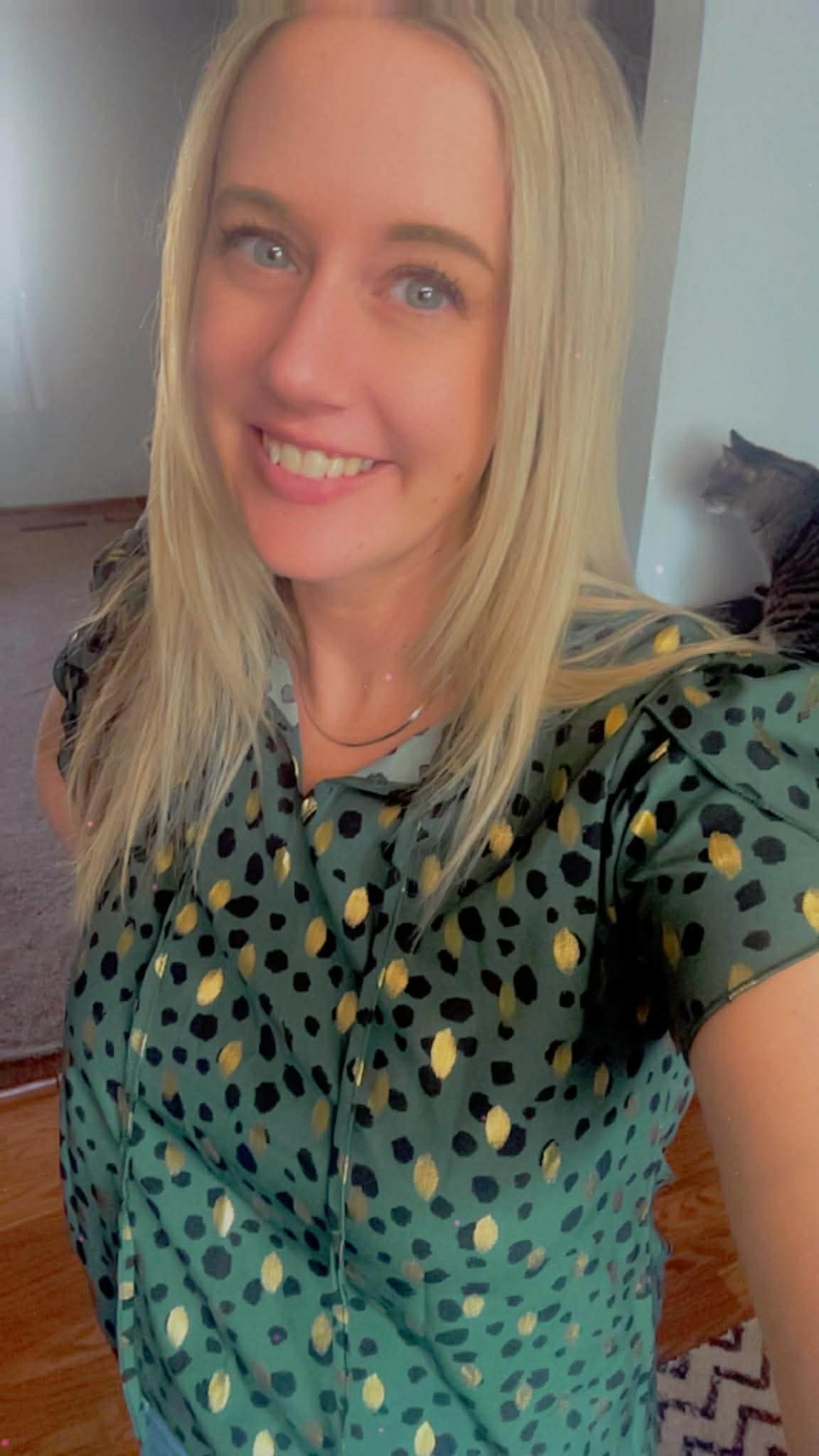 Going Up Foil Dot Petal Sleeve Top
