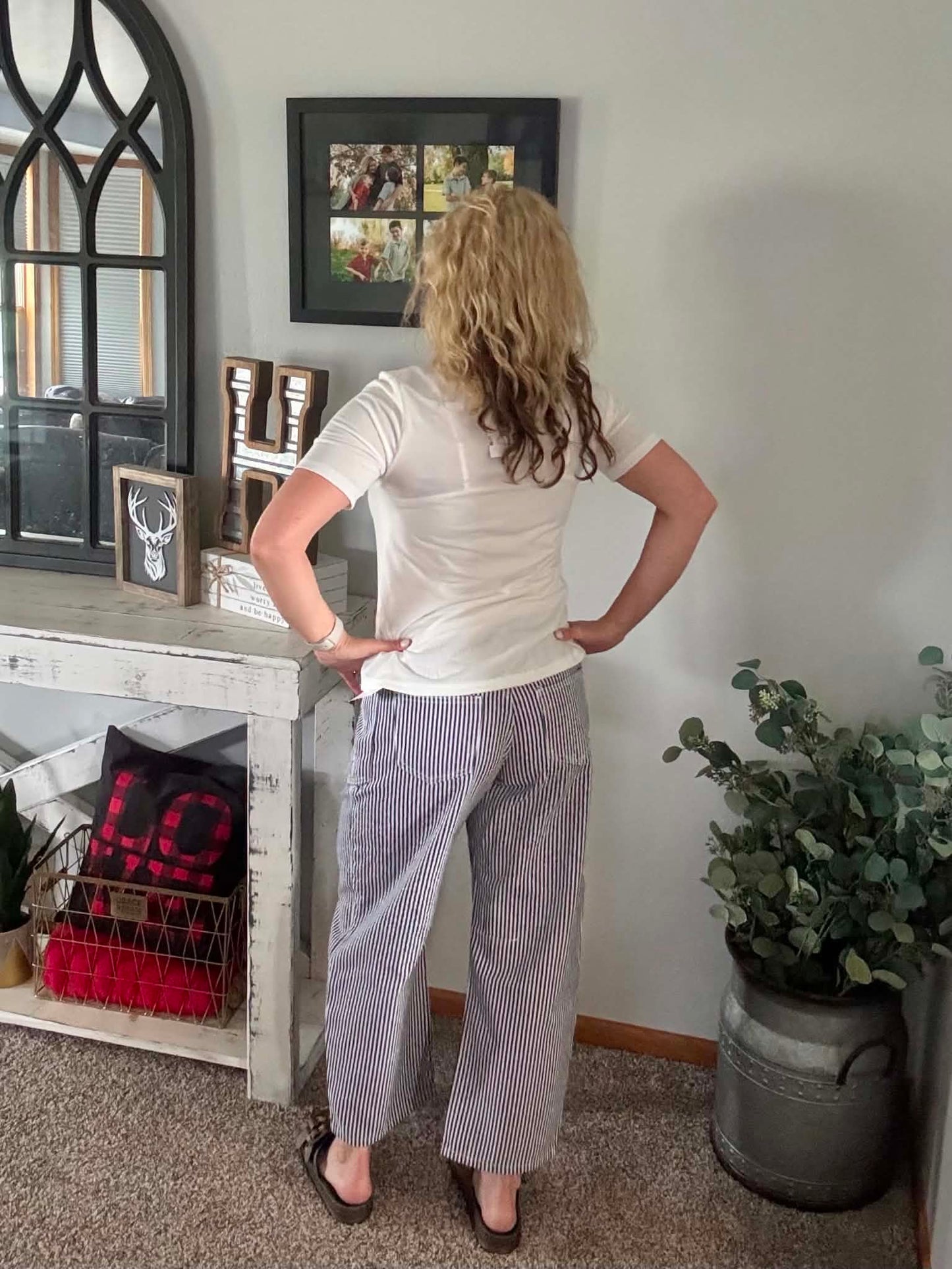 Sear Sucker Mid Rise Baggy Jean ￼