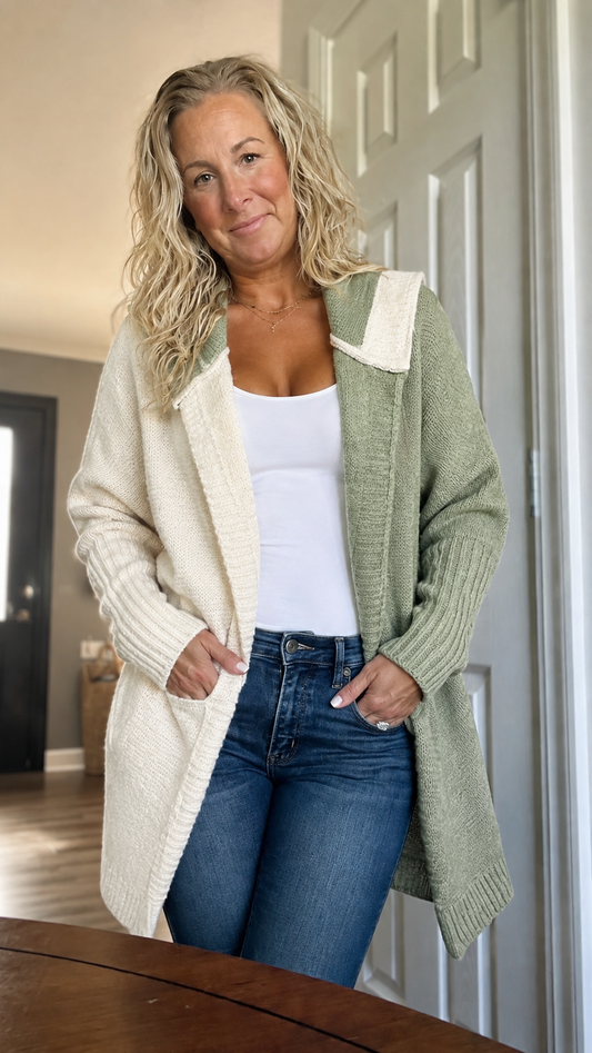 The Cozy Contrast Cardigan