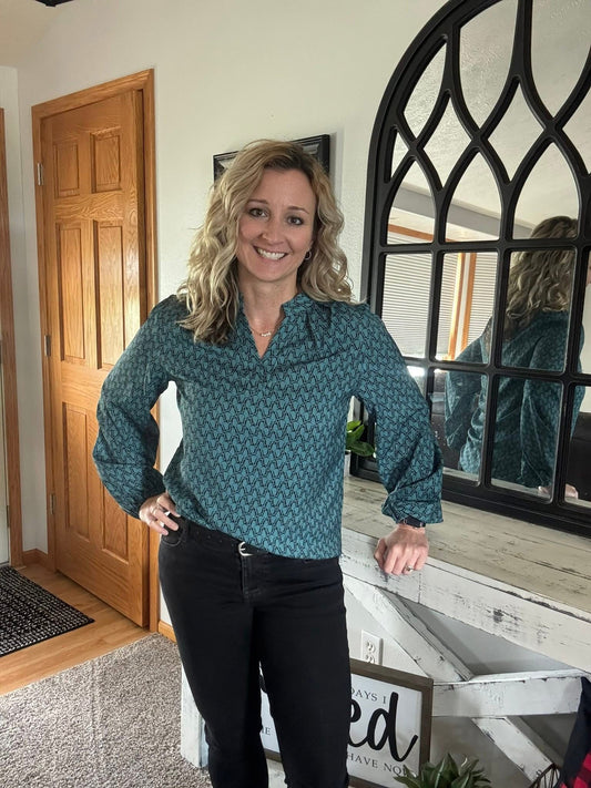 Long Sleeve Geometric Print Blouse