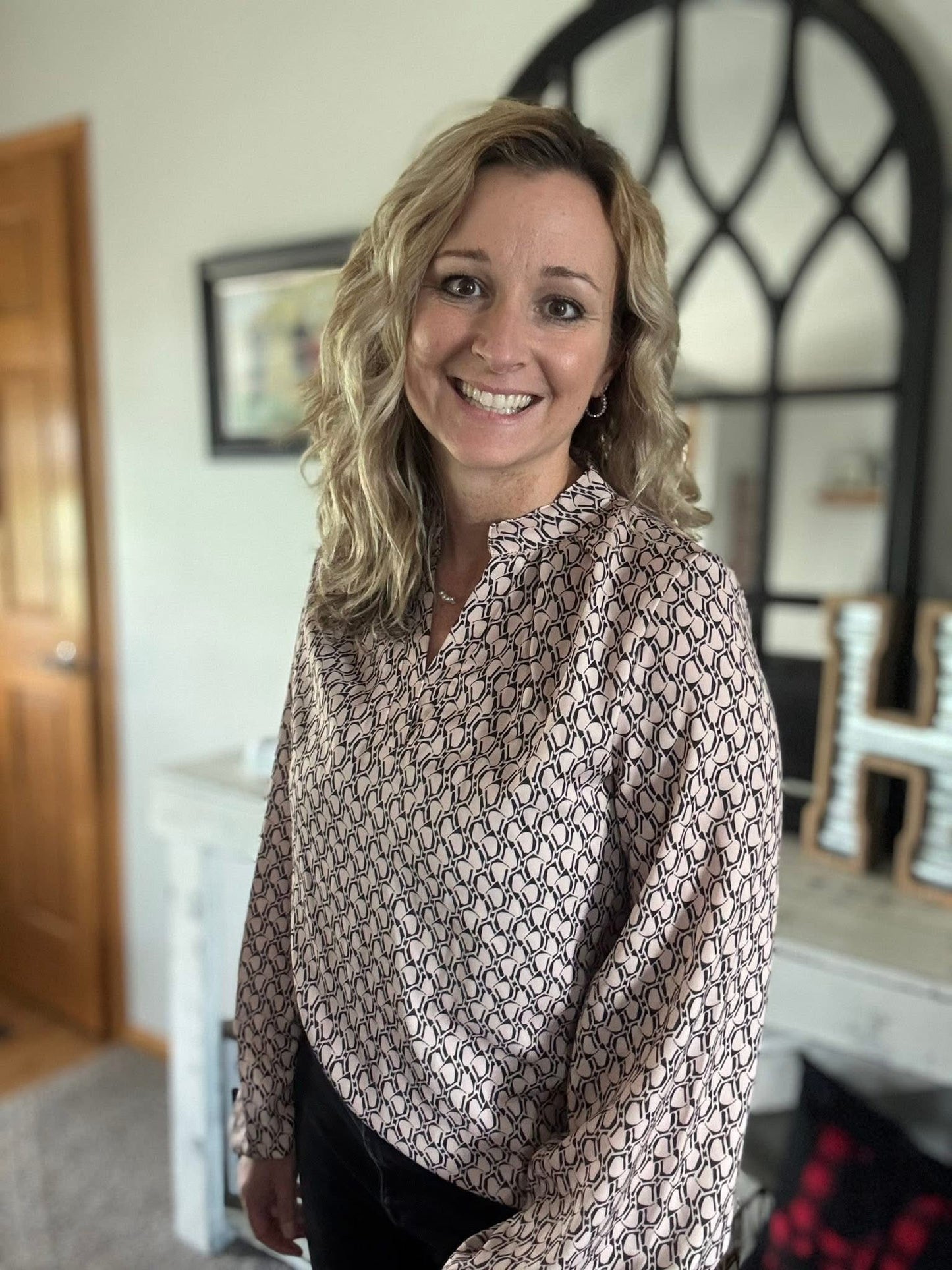 Long Sleeve Geometric Print Blouse